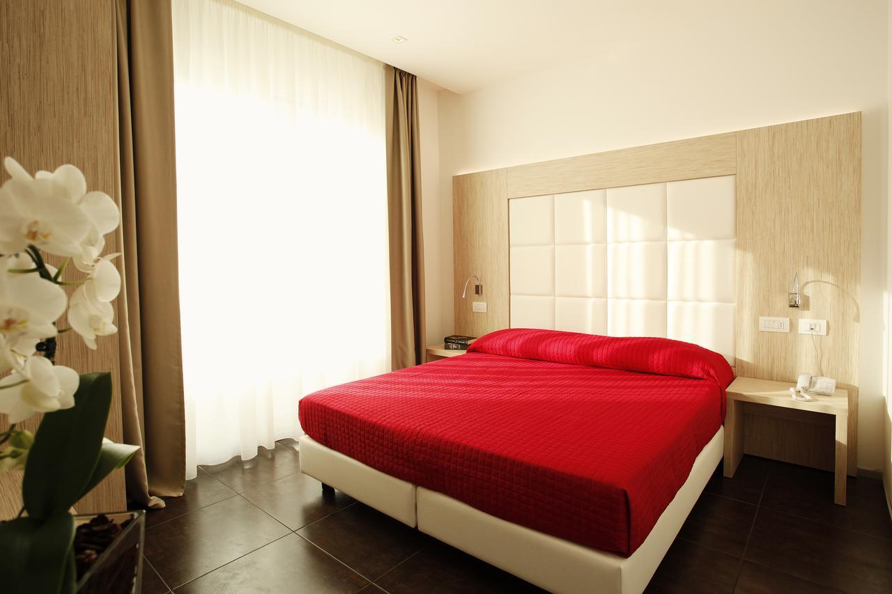 ריצ'יונה Hotel Fantasy מראה חיצוני תמונה